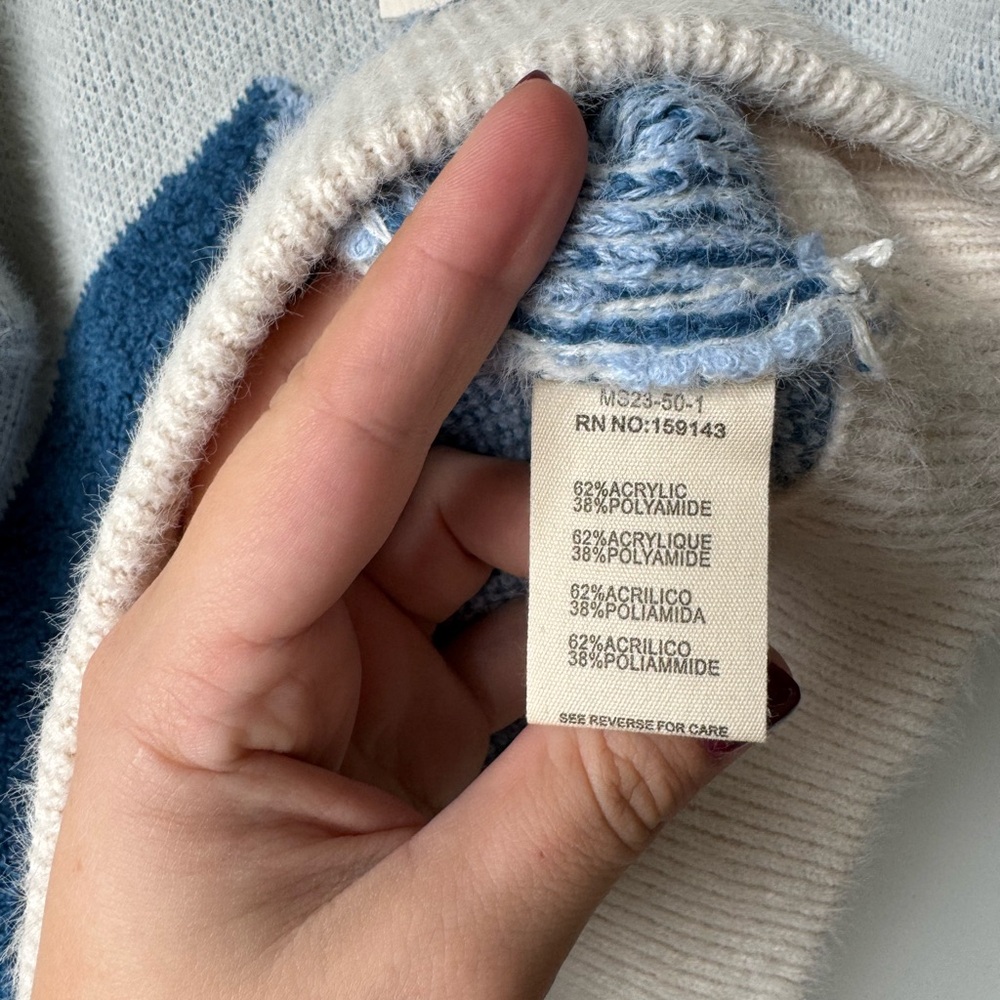 FRNCH Blue and Cream Patterned Sweater - Picture 4 of 4